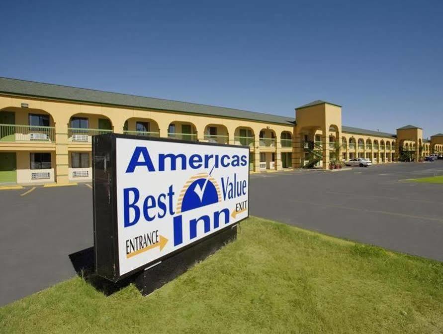 Americas Best Value Inn San Antonio - At&T Center/Fort Sam Houston Экстерьер фото